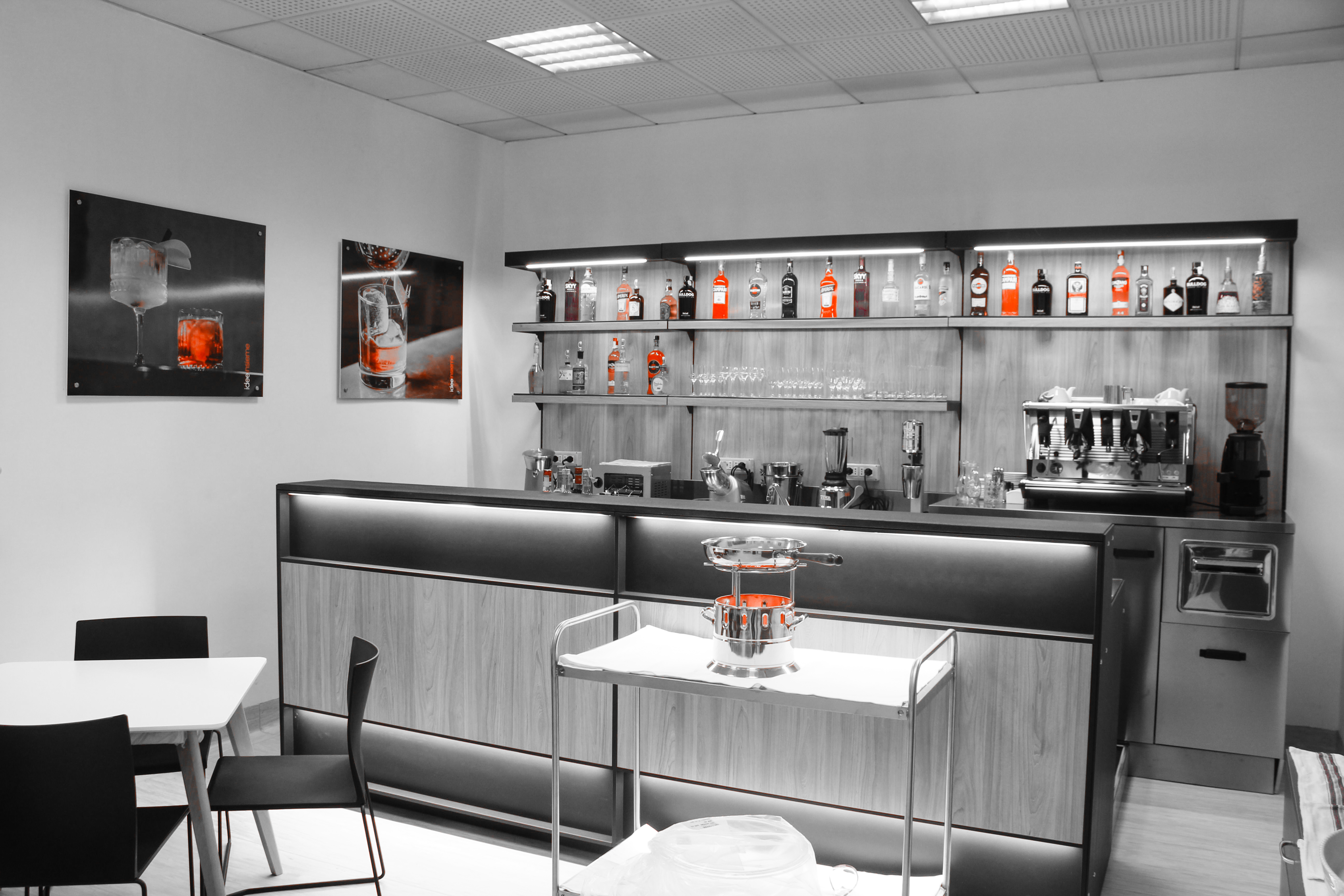 Laboratorio sala e bar